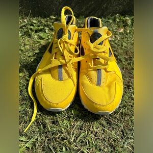 Youth Big/Kids Sneakers